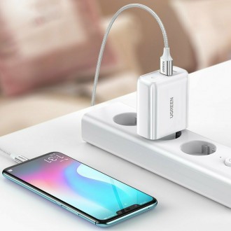 Ugreen Φορτιστής Χωρίς Καλώδιο με Θύρα USB-A και Θύρα USB-C 36W Quick Charge 4.0 Λευκός (CD170)