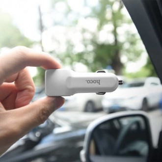 Hoco Φορτιστής Αυτοκινήτου Z23 12W 2.4A Γρήγορης Φόρτισης με Θύρες: 2xUSB Λευκός